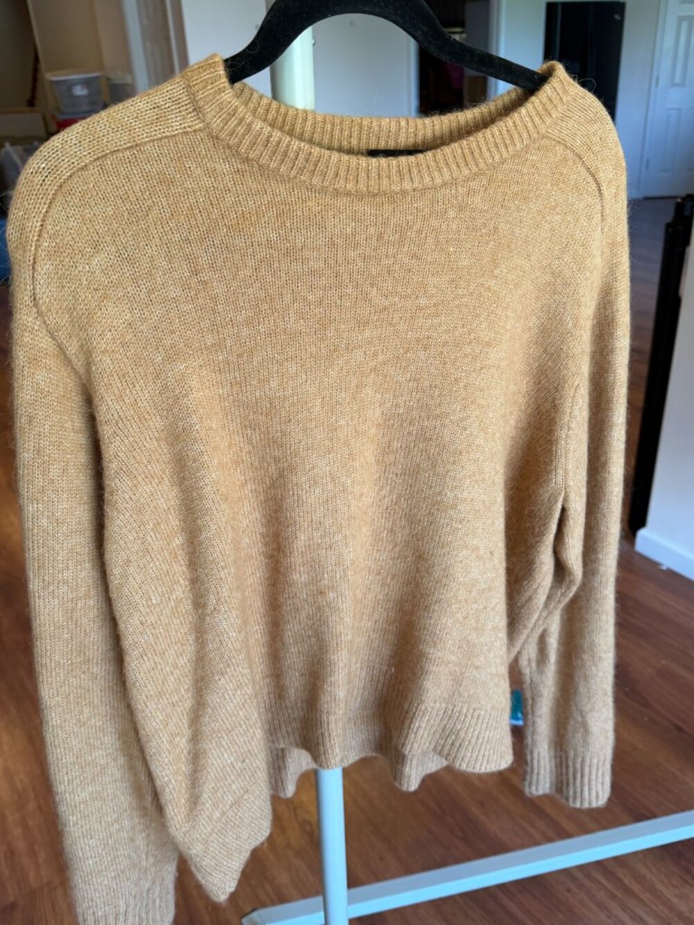 Recycled J.Crew gold sweater - size XL